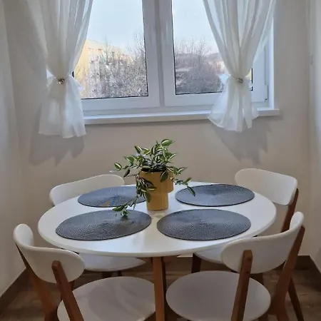 Paderewski Vi Apartmán Bielawa (Dzierzoniow)